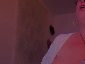 Connyat99  live sex cam