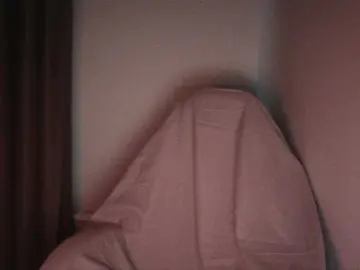 HoneyMoans  live sex cam