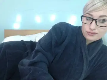 SexyDESIRE1  live sex cam