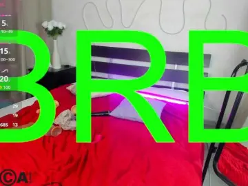 Stasy-Traiin  live sex cam