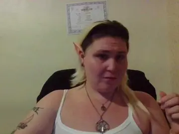 ToxxicDestiny666  live sex cam