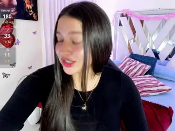 Emma-evanss22  live sex cam