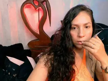 Goddess-nahy  live sex cam