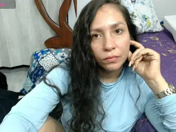Goddess-nahy  live sex cam
