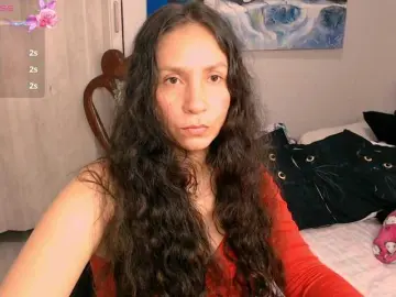 Goddess-nahy  live sex cam