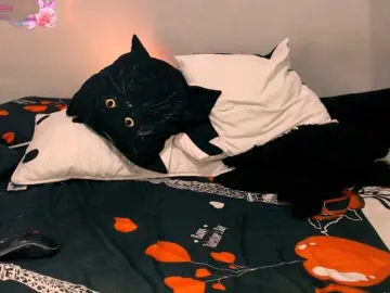 Goddess-nahy  live sex cam