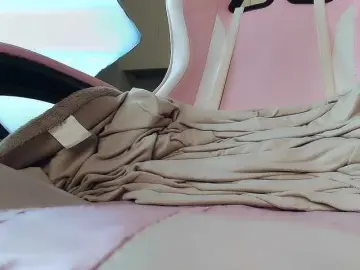 Jaslee  live sex cam