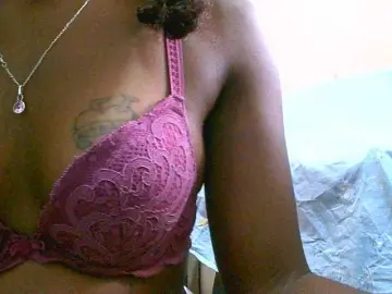 Maliah  live sex cam