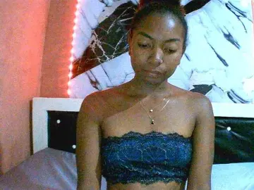 Maliah  live sex cam