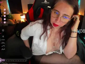 Ursula-fire  live sex cam