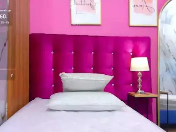 Yourcuteneighbourr  live sex cam