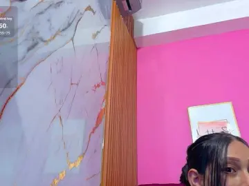 Yourcuteneighbourr  live sex cam