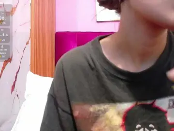 Yourcuteneighbourr  live sex cam