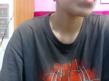 Yourcuteneighbourr  live sex cam
