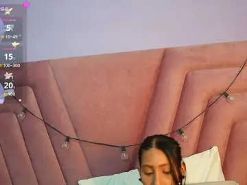 Yourcuteneighbourr  live sex cam