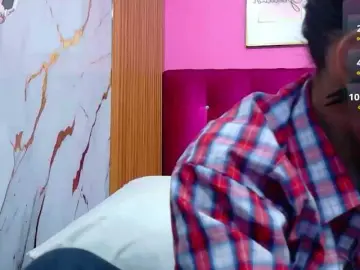 Yourcuteneighbourr  live sex cam