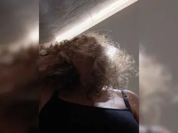 Annanas  live sex cam
