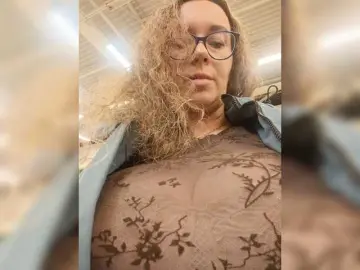 Annanas  live sex cam