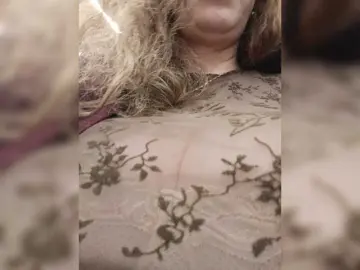 Annanas  live sex cam