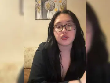 Arina-Kisss  live sex cam