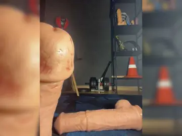 GloriaLove1  live sex cam