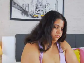 IslaCreed  live sex cam