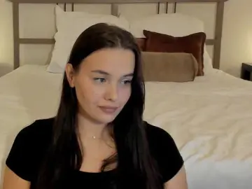 Mia-mit  live sex cam