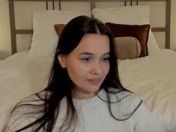 Mia-mit  live sex cam