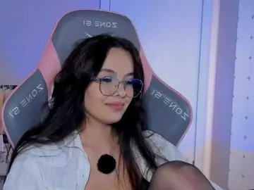 Mia-mit  live sex cam