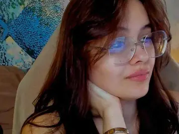 Mia-mit  live sex cam