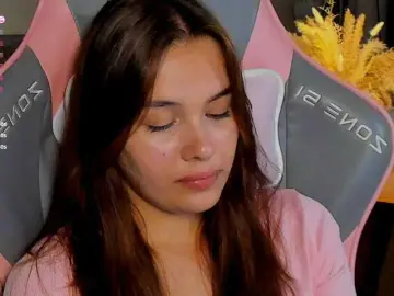 Mia-mit  live sex cam