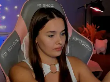Mia-mit  live sex cam