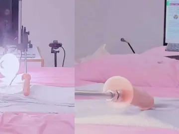 Riley-Sweet  live sex cam