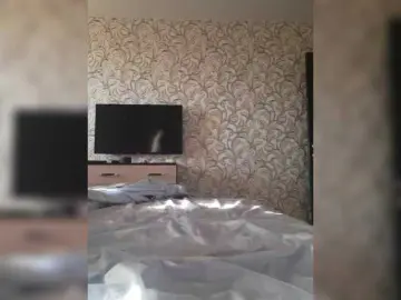 SexySuka84  live sex cam