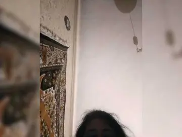 Alondra1557  live sex cam