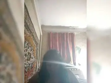 Alondra1557  live sex cam