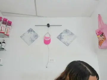 Hanna-rodriguezz  live sex cam