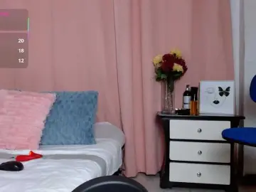 IdalisVanucci  live sex cam