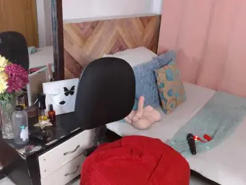 IdalisVanucci  live sex cam