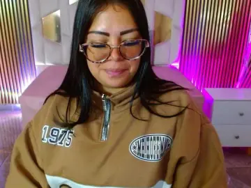 Martina-tay  live sex cam