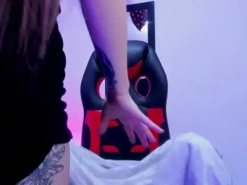 Annie-switt  live sex cam