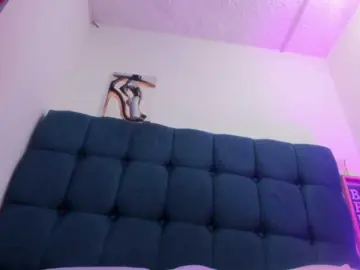 Annie-switt  live sex cam