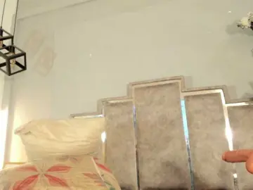 GabyyJones  live sex cam