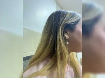 MeganRosse1  live sex cam