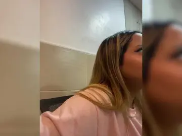 MeganRosse1  live sex cam