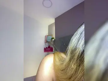 MeganRosse1  live sex cam