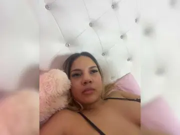 MeganRosse1  live sex cam