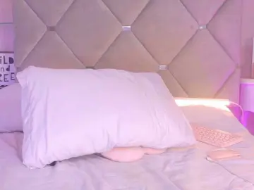 MeganRosse1  live sex cam