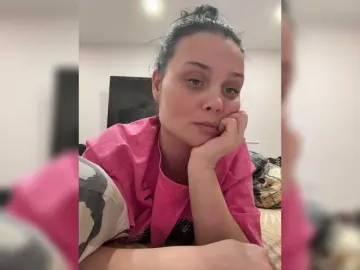 Paratrax  live sex cam