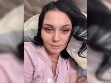 Paratrax  live sex cam